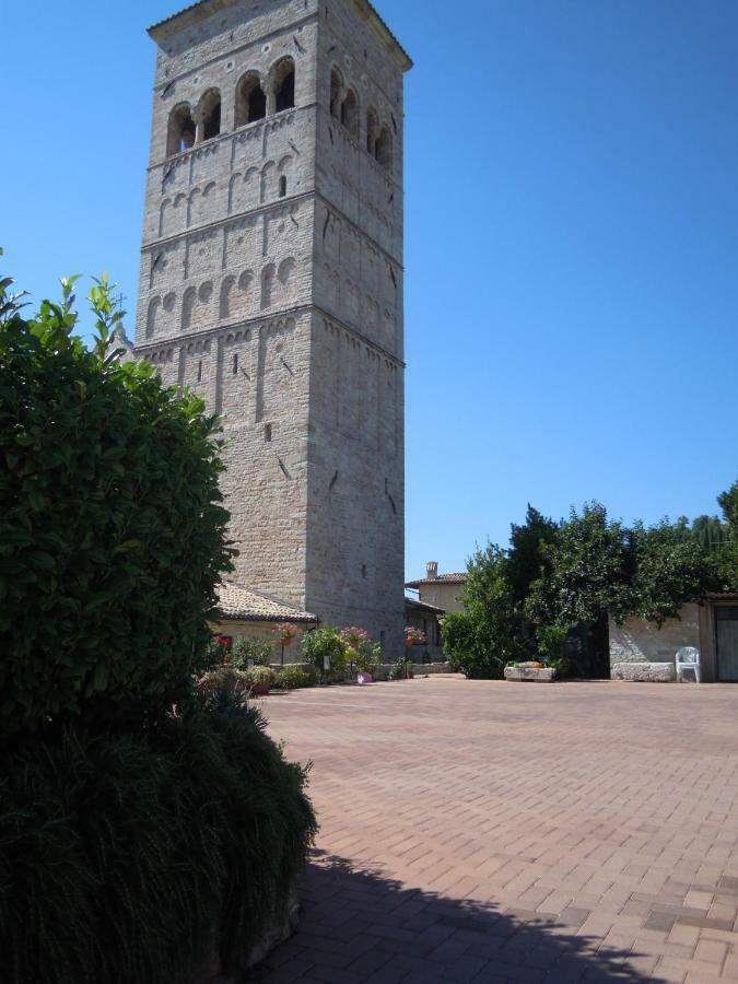 阿西西Il Turrione "App. Santa Chiara"公寓 外观 照片